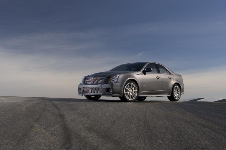  Cadillac CTS-V Coupe 2010 года  (фото 60 из 315)